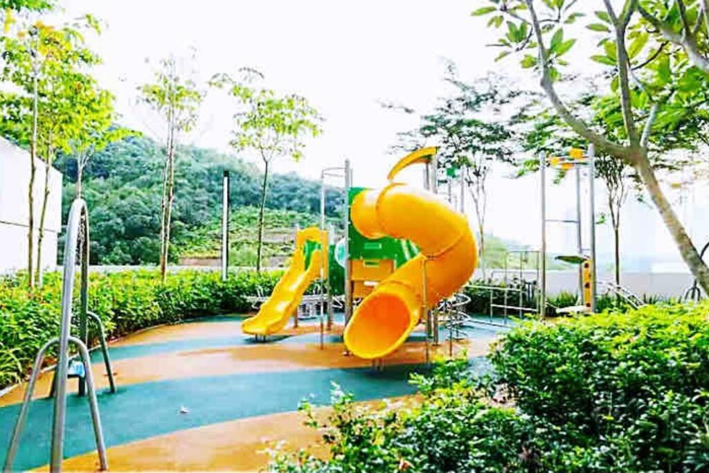 Legoland Jb Aghome Medini 3Room8Pax Bukit Indah Nusajaya  Extérieur photo